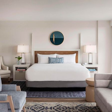 The Singer Oceanfront Resort, Curio Collection By Hilton Riviera Beach Luaran gambar