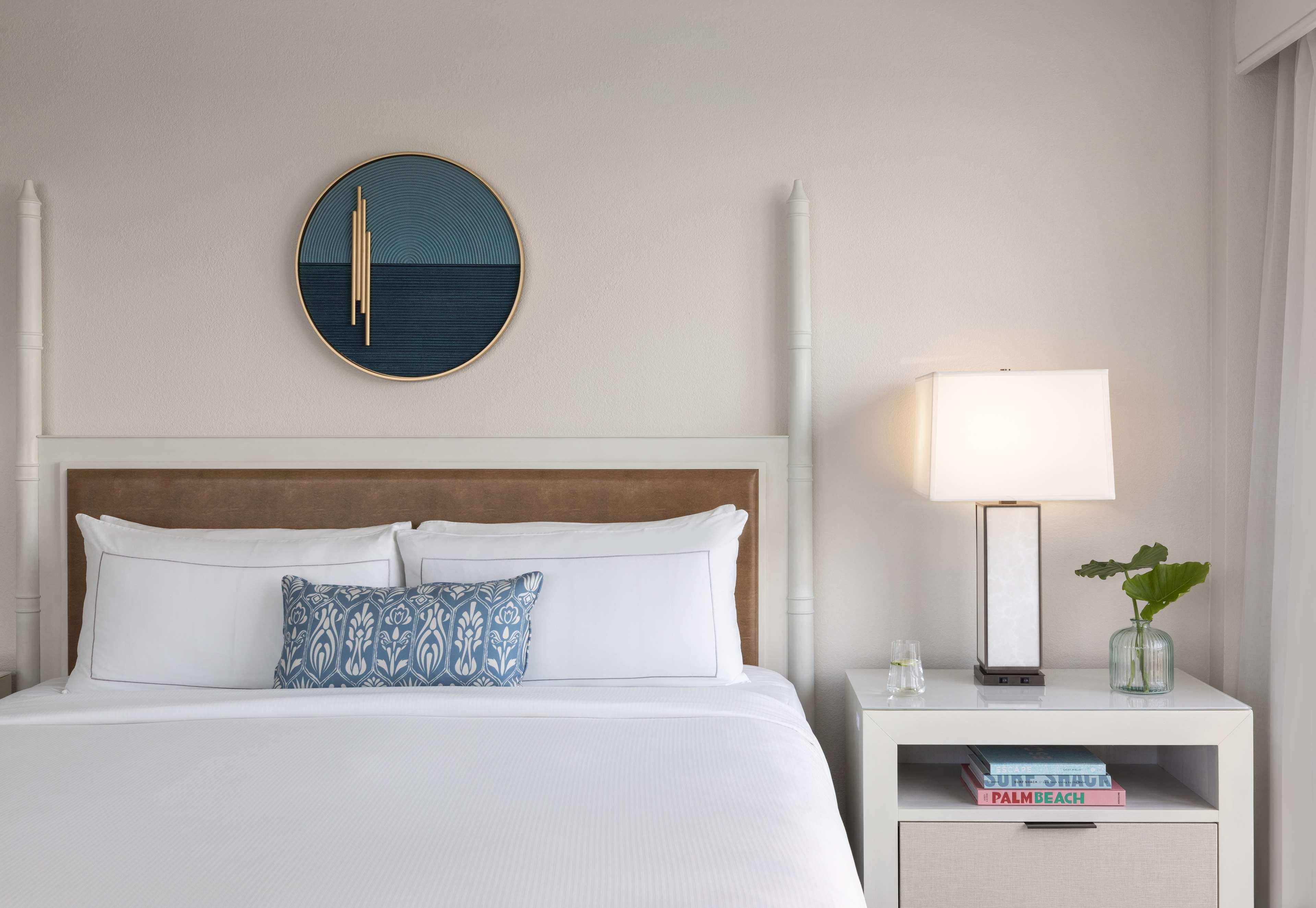 The Singer Oceanfront Resort, Curio Collection By Hilton Riviera Beach Luaran gambar