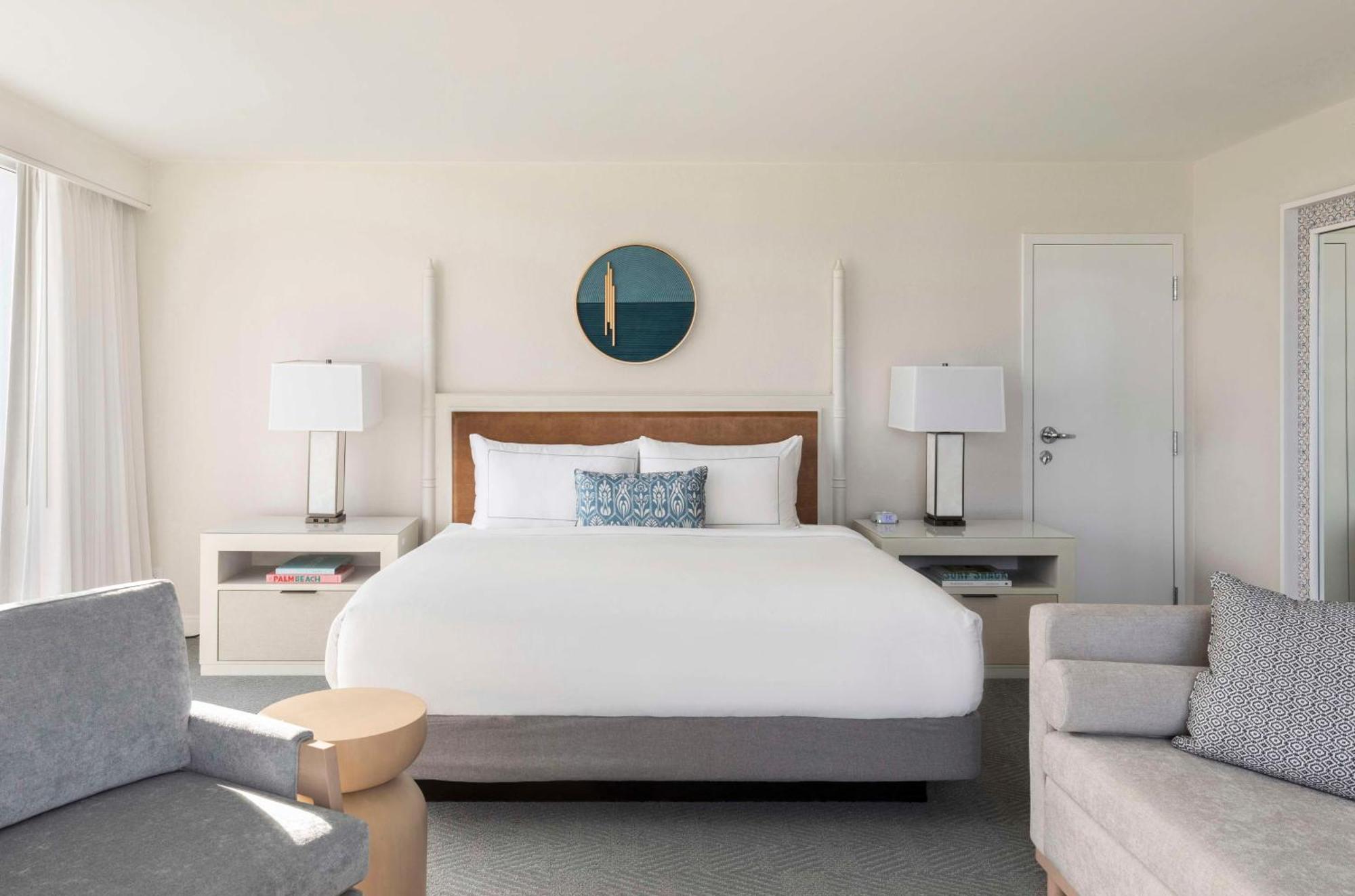 The Singer Oceanfront Resort, Curio Collection By Hilton Riviera Beach Luaran gambar