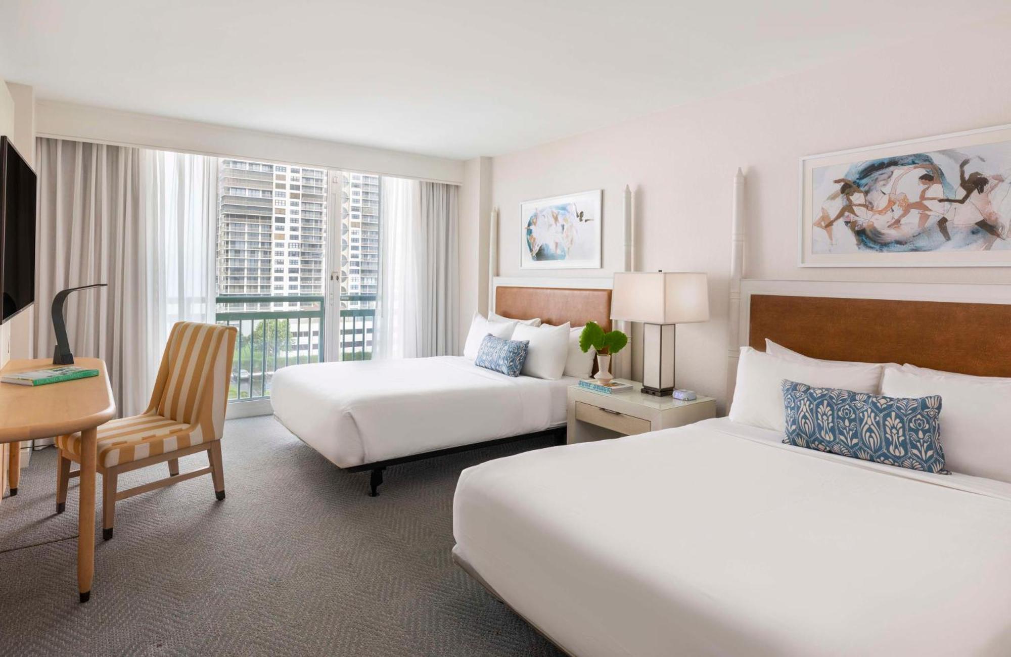 The Singer Oceanfront Resort, Curio Collection By Hilton Riviera Beach Luaran gambar